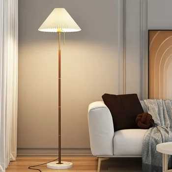רטרו אור יוקרה עץ מלא מנורת רצפה תוספות הרוח פשוטה קפלים מנורת רצפה בחדר השינה מיטת ספה ללמוד LED מנורת רצפה